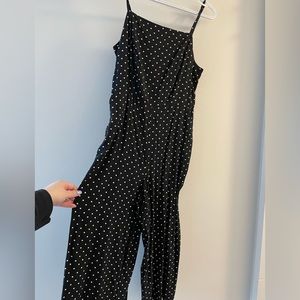 Old navy polka dot jumpsuit (M)